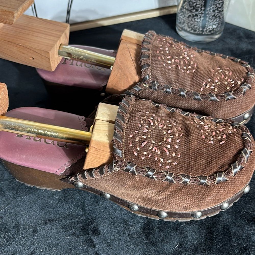 Mudd Vintage 90s Y2k Rosey Fabric Clog Embroidered - image 2